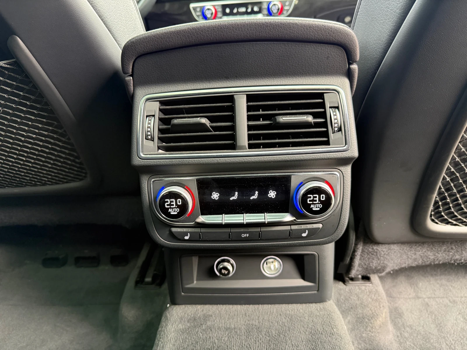 Audi Q7 55TFSI* MATRIX* AMBIENT* CARPLAY* 360, снимка 14 - Автомобили и джипове - 54064991