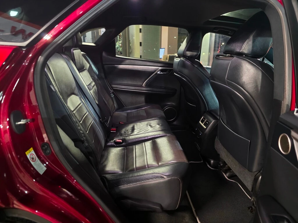 Lexus RX 350 F-SPORT * * CARFAX * * АВТО КРЕДИТ * * , снимка 13 - Автомобили и джипове - 54070856