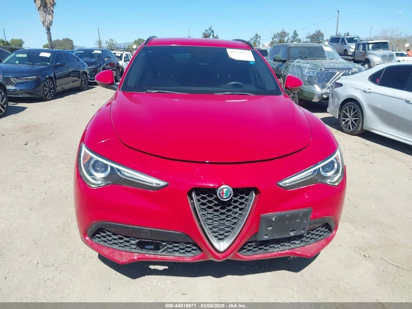 Alfa Romeo Stelvio 2.0l Ti Sport Awd, снимка 12 - Автомобили и джипове - 54185620