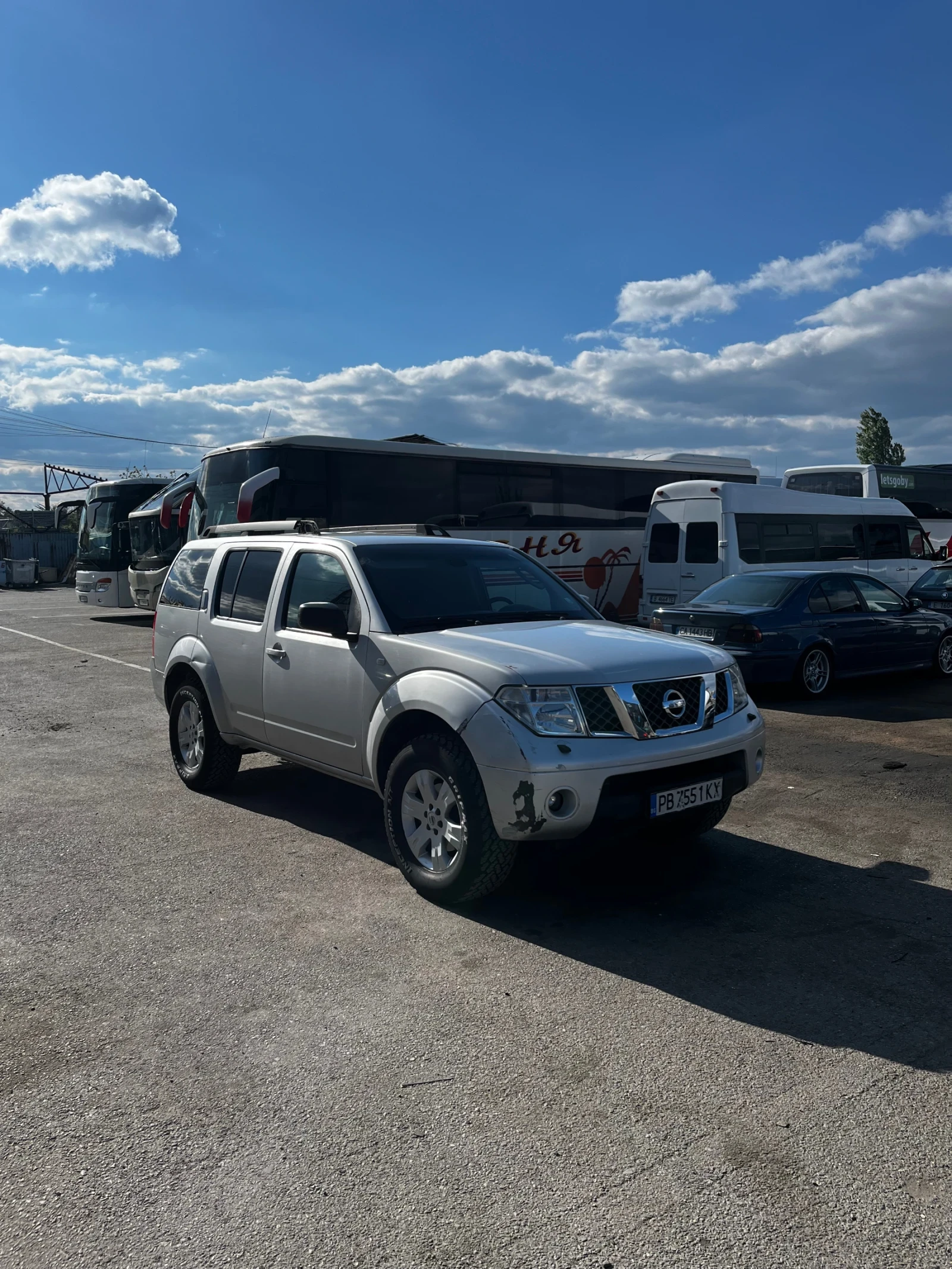 Nissan Pathfinder R51