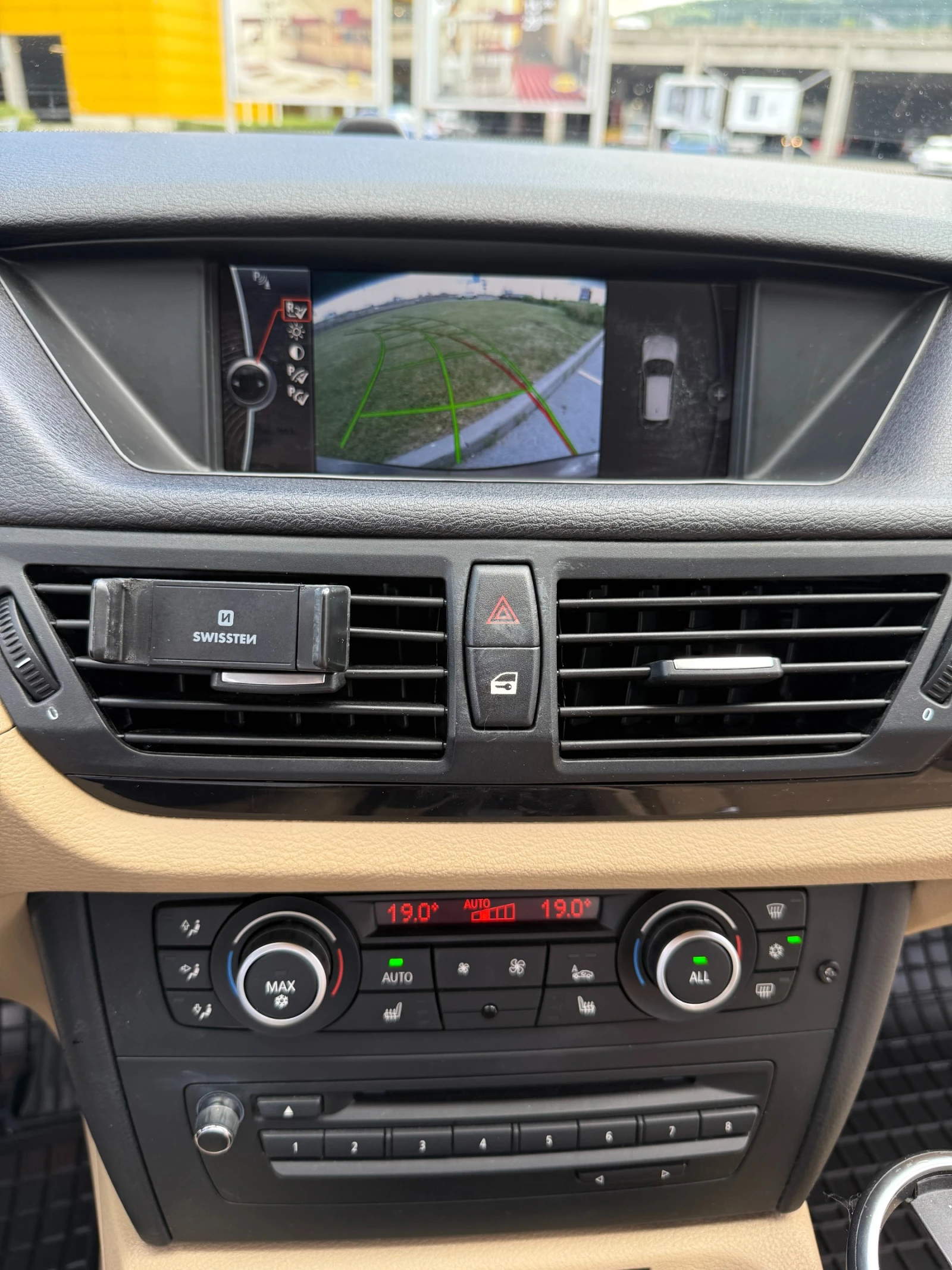 BMW X1 23d X Drive, снимка 10 - Автомобили и джипове - 54835418