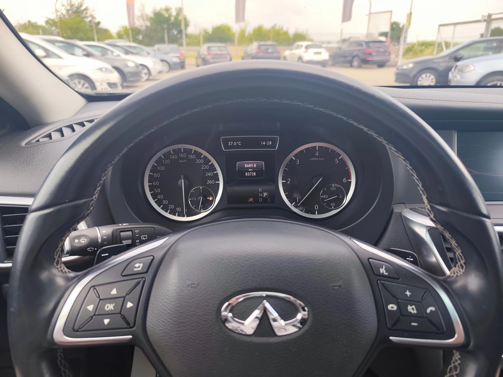 Infiniti Q30 K9K 83000км., снимка 14 - Автомобили и джипове - 55094454