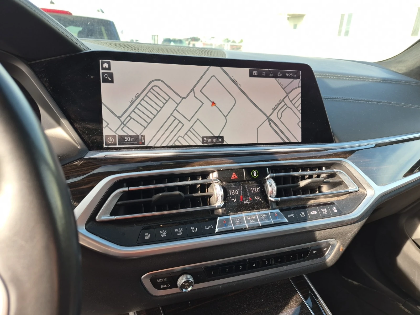 BMW X7 * XDRIVE40I * M SPORT * CARFAX * , снимка 8 - Автомобили и джипове - 56106088