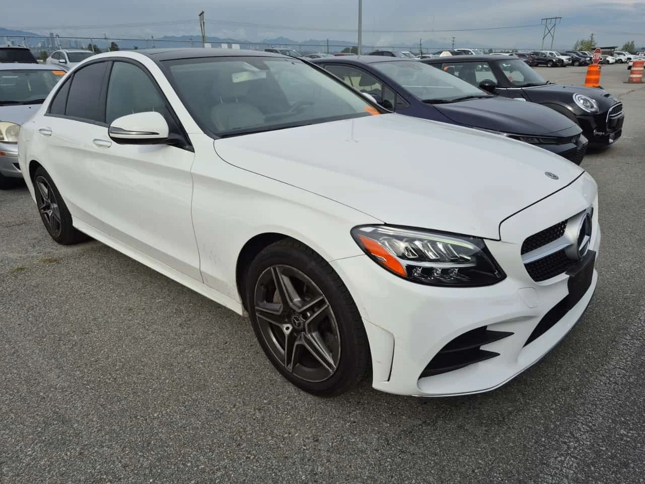 Mercedes-Benz C 300 * 4 MATIC * CARFAX * Без инциденти * , снимка 2 - Автомобили и джипове - 56164838