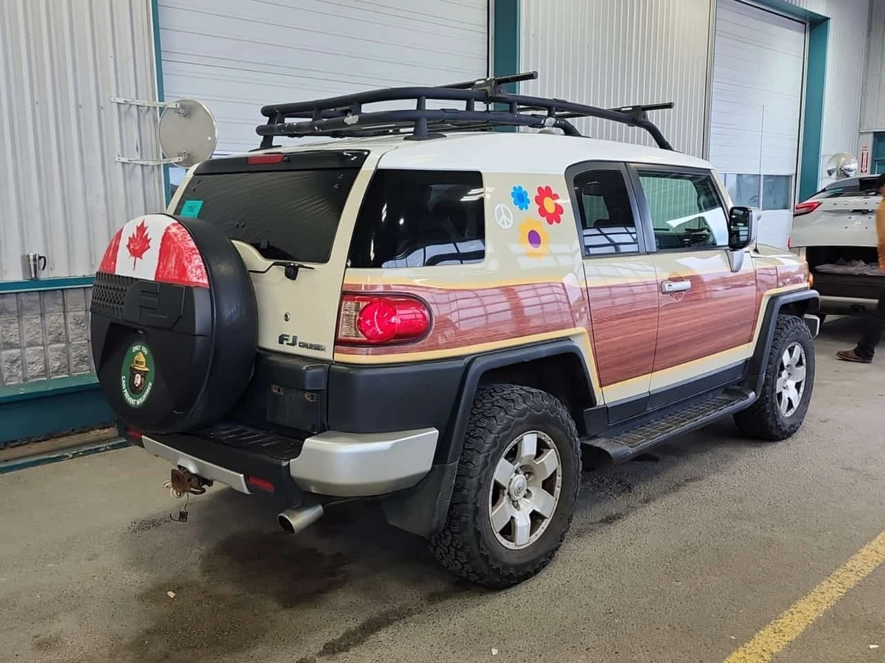 Toyota Fj cruiser * 4WD 4DR MAN* ���������� ��� ������������ ������* | Mobile.bg � ����������� 2