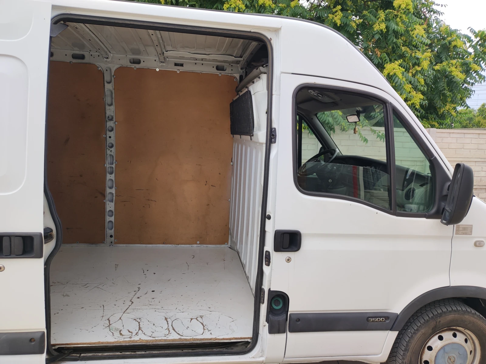 Opel Movano 2, 5 CDTI - 115 кс L2H2 - изображение 6