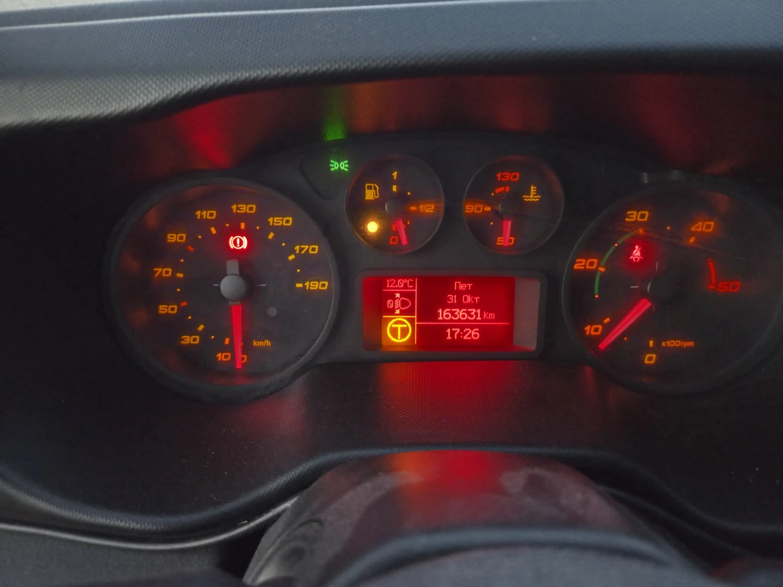 Iveco Daily 5021 с "Б" Категория, снимка 8 - Бусове и автобуси - 54115575