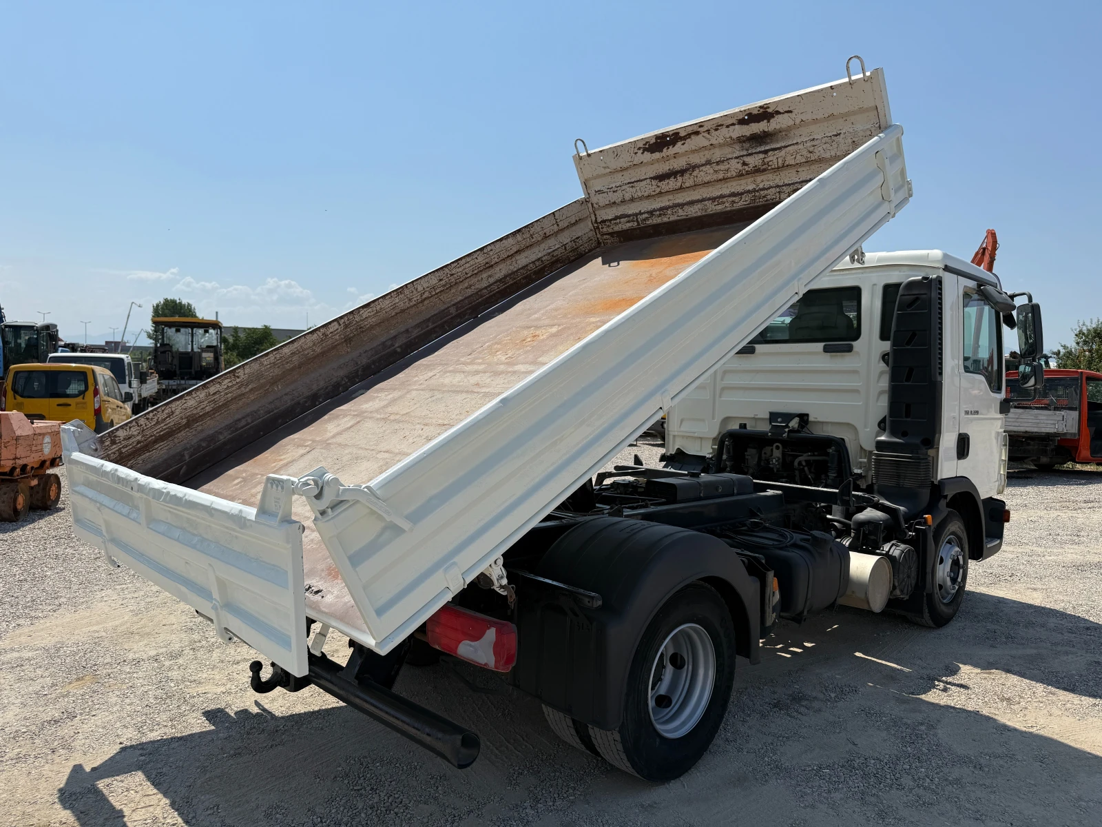 Man Tgl 8.220 200хил.км., снимка 7 - Камиони - 55574673