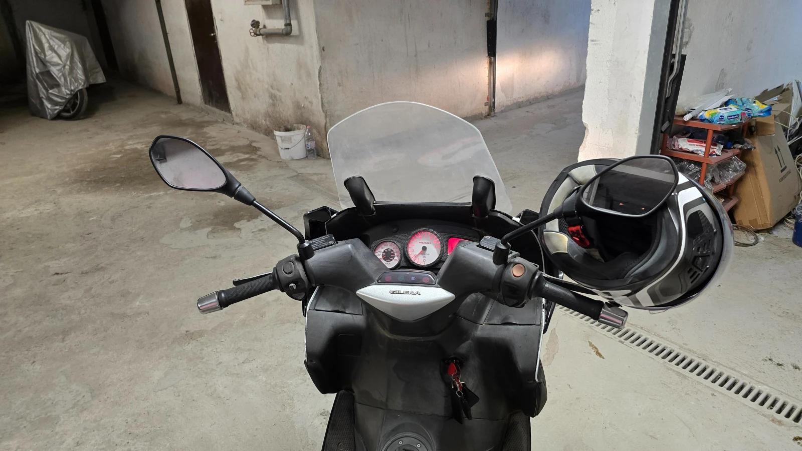 Gilera Nexus 300ie, снимка 6 - Мотоциклети и мототехника - 53658526