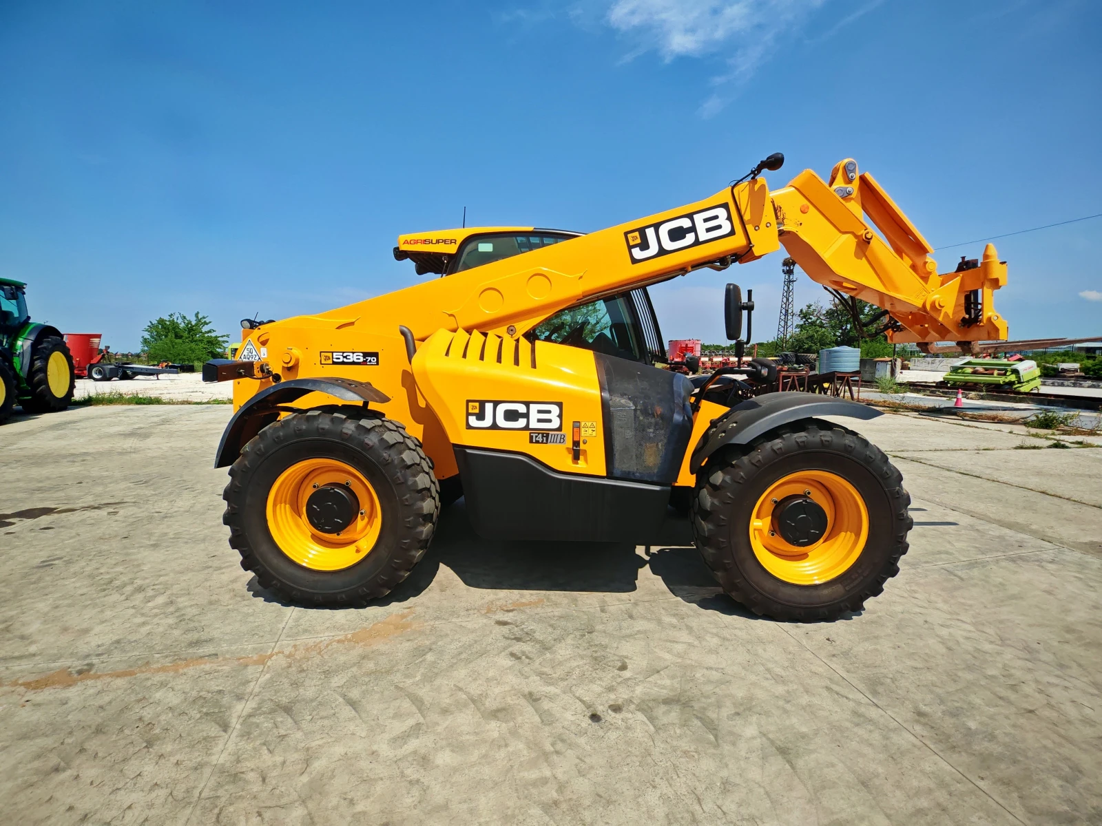   JCB 536-70 AGRI SUPER   . 20% | Mobile.bg   1