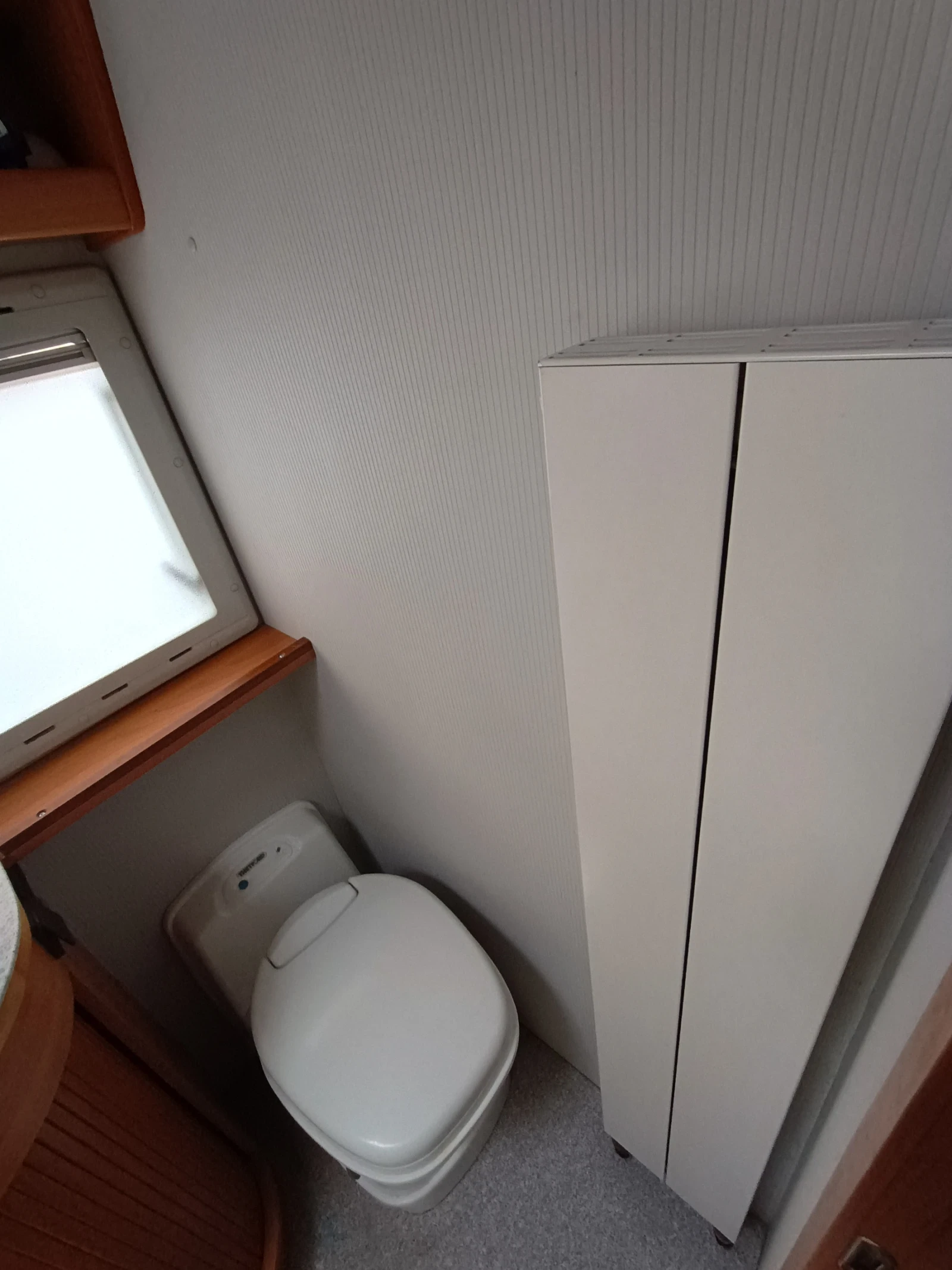Кемпер Knaus Travel Liner 710 - изображение 6