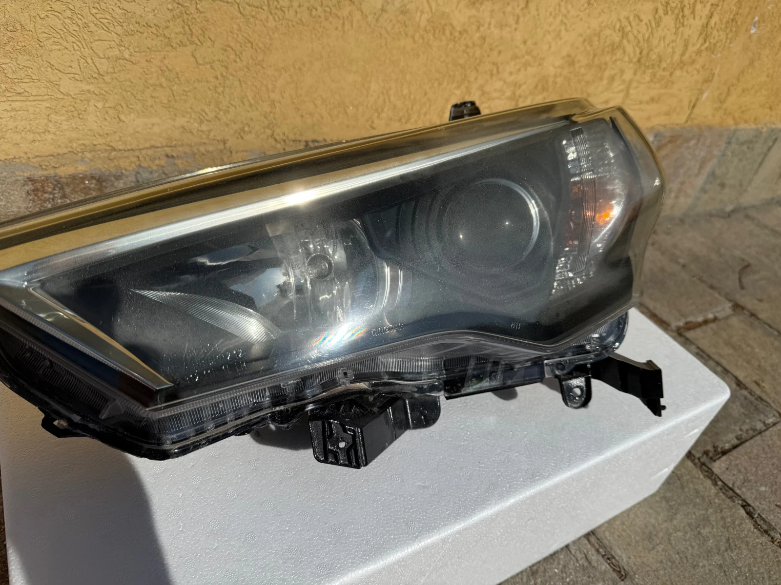 Фарове за Тойота 4Runner, снимка 4 - Части - 54059955