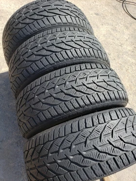 Гуми Зимни 225/45R18, снимка 4