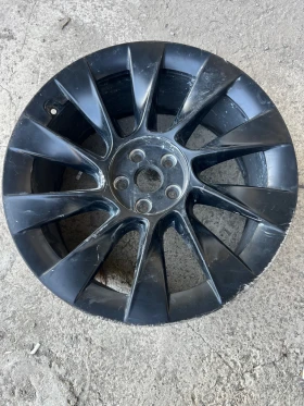 ����� �� �������� �� ������ �� Tesla Model Y