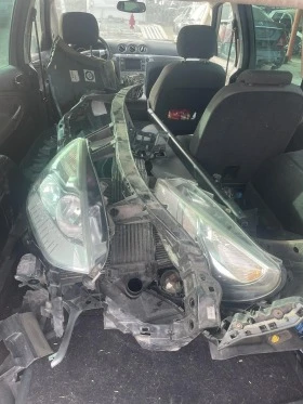 Ford S-Max 1.8, снимка 6
