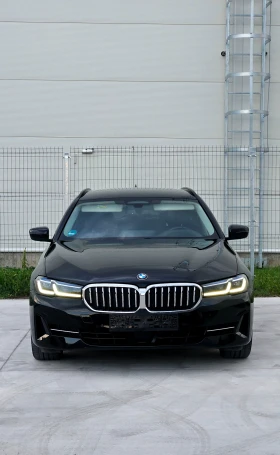 BMW 520 190kc, AmbientLight, Distronic, Laser Head up , снимка 2