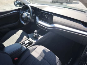 Skoda Octavia 2.0tdi/сервизна история/обслужен ангренажен ремък, снимка 13