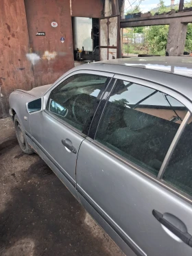 Mercedes-Benz E 220, снимка 6