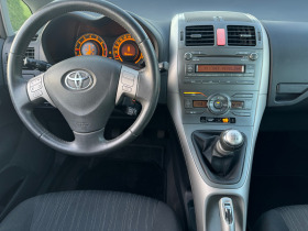 Toyota Auris 1, 6 124 к.с.121000 км, снимка 12