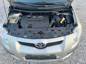 Toyota Auris 1, 6 124 к.с.121000 км, снимка 9