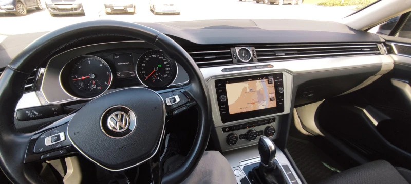 VW Passat 2.0, снимка 10 - Автомобили и джипове - 46554090