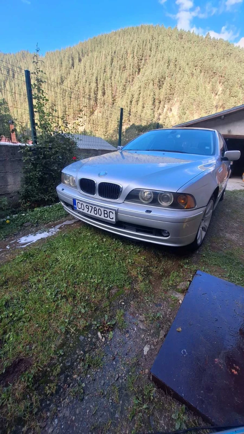 BMW 523, снимка 2 - Автомобили и джипове - 47623699