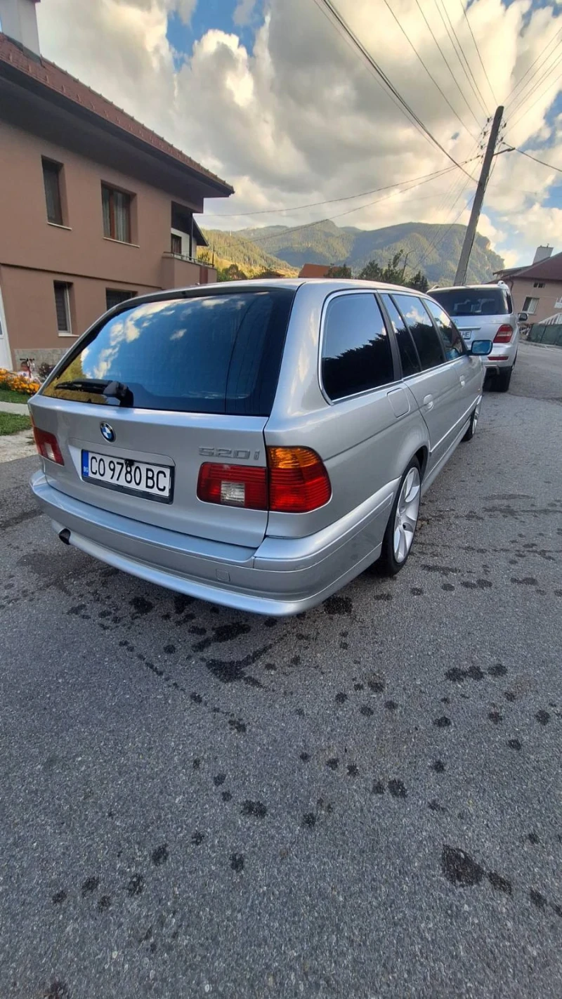 BMW 523, снимка 14 - Автомобили и джипове - 47623699