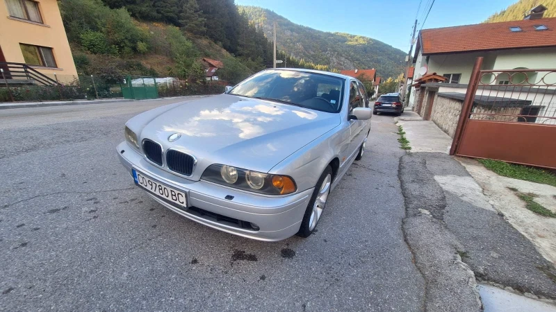 BMW 523, снимка 7 - Автомобили и джипове - 47623699