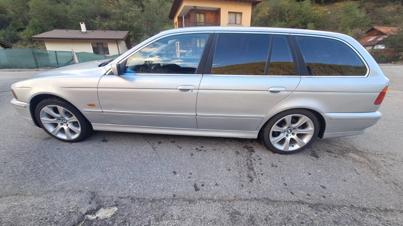 BMW 523, снимка 6 - Автомобили и джипове - 47623699