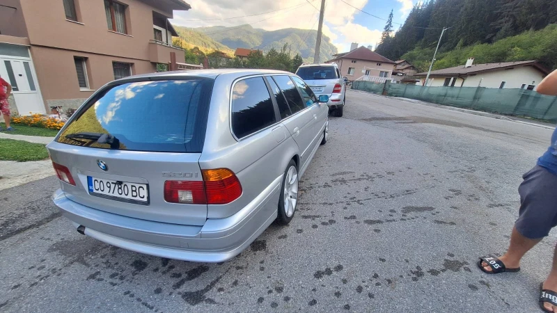 BMW 523, снимка 10 - Автомобили и джипове - 47623699