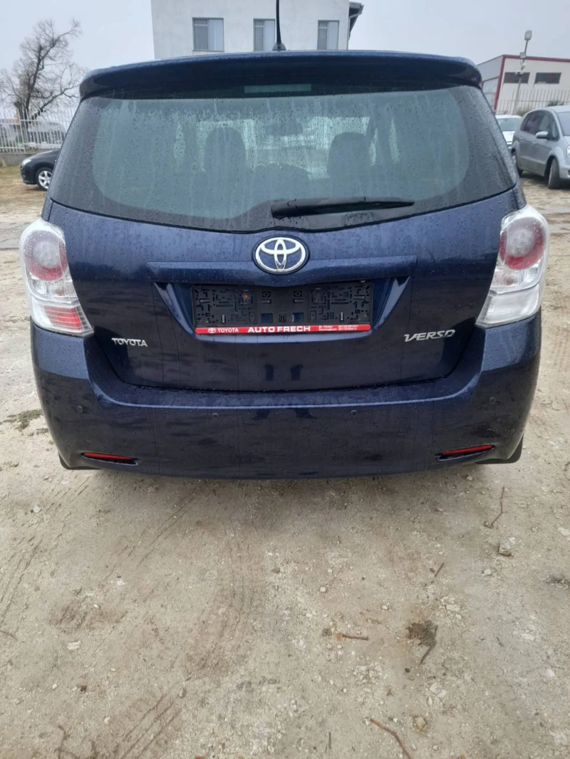 Toyota Verso 2.0 D4D 126к.с., снимка 10 - Автомобили и джипове - 47758264