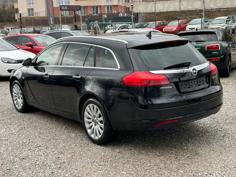 Opel Insignia 2.0 CDTI 4x4, снимка 4 - Автомобили и джипове - 48294508