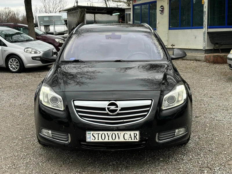 Opel Insignia 2.0 CDTI 4x4, снимка 2 - Автомобили и джипове - 48294508