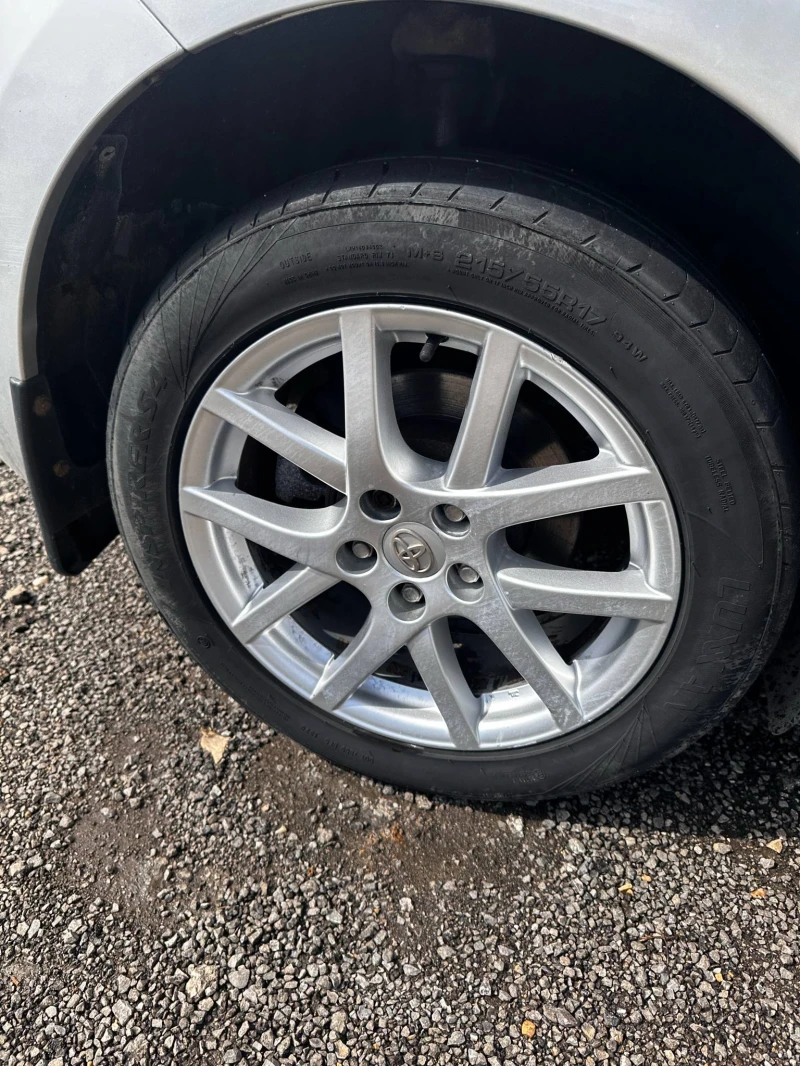 Toyota Verso 2.2 дизел, 150 к.с., снимка 10 - Автомобили и джипове - 52557337