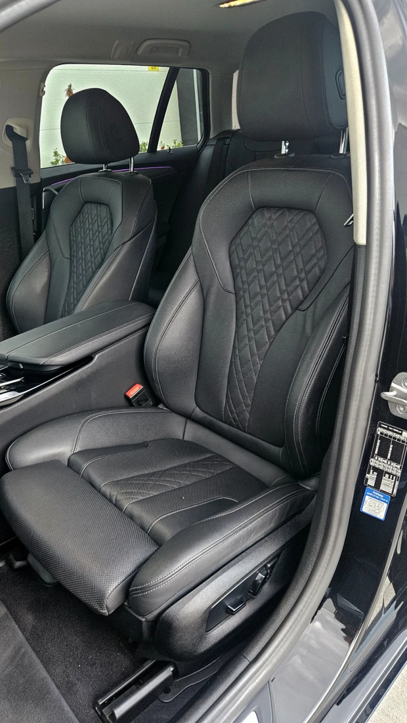 BMW 520 190kc, AmbientLight, Distronic, Laser Head up , снимка 9 - Автомобили и джипове - 52395882