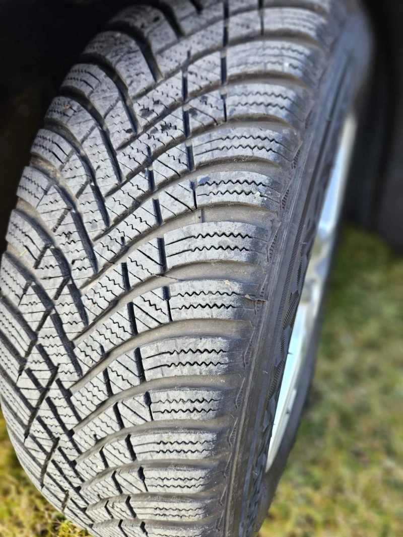 Ford Focus Ford Focus/от България-Сервизна История/ОБСЛУЖЕНА, снимка 9 - Автомобили и джипове - 52603797