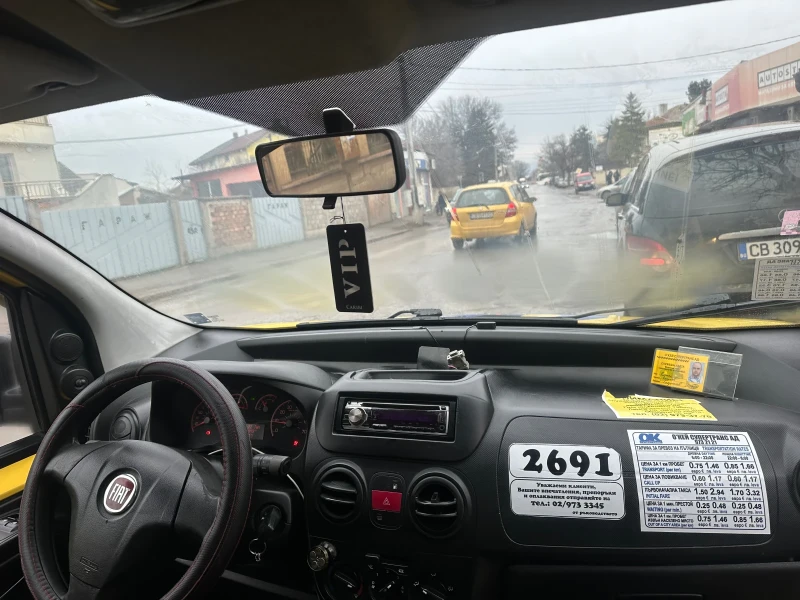 Fiat Qubo, снимка 5 - Автомобили и джипове - 53191180