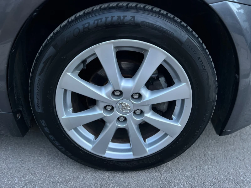 Toyota Avensis 2.0 D4D 126к.с. СЕДАН , снимка 17 - Автомобили и джипове - 53557325