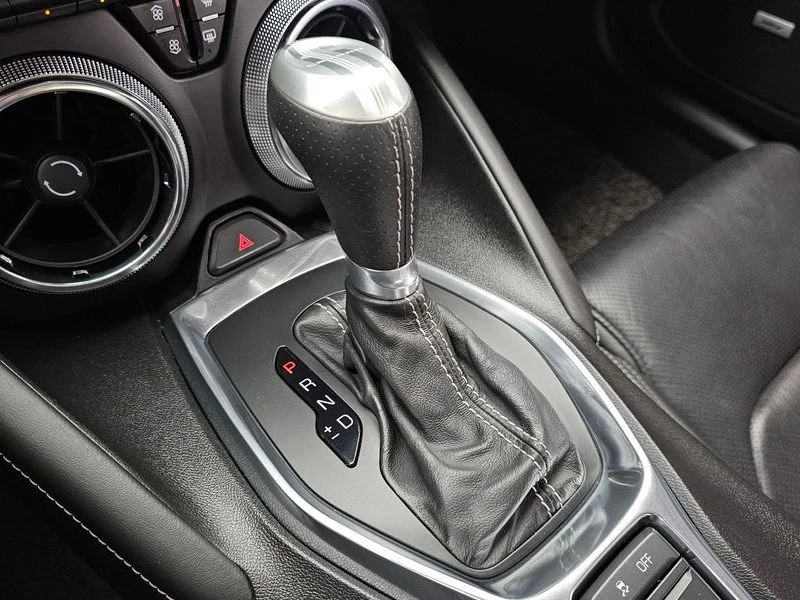 Chevrolet Camaro * SS 6.2 V8* ЦЕНАДОБГ!, снимка 8 - Автомобили и джипове - 55925627