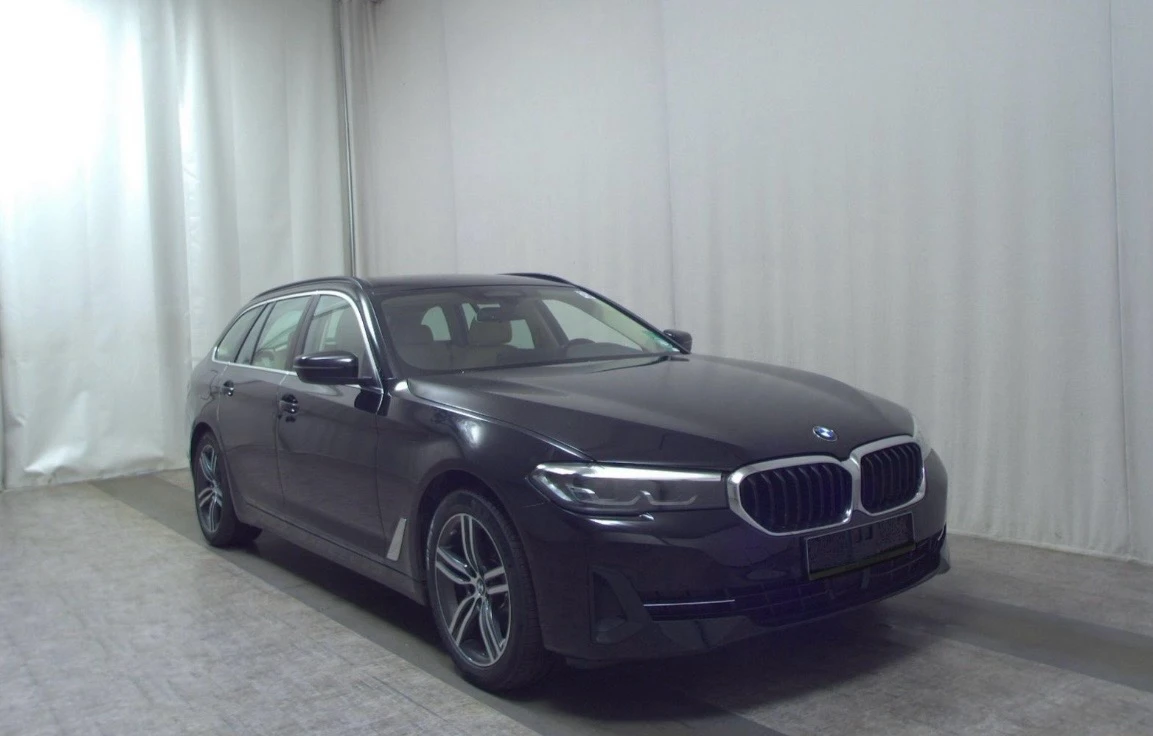 BMW 520 d Mild-Hybrid FACELIFT MATRIX Теглич Комби ЛИЗИНГ - изображение 2