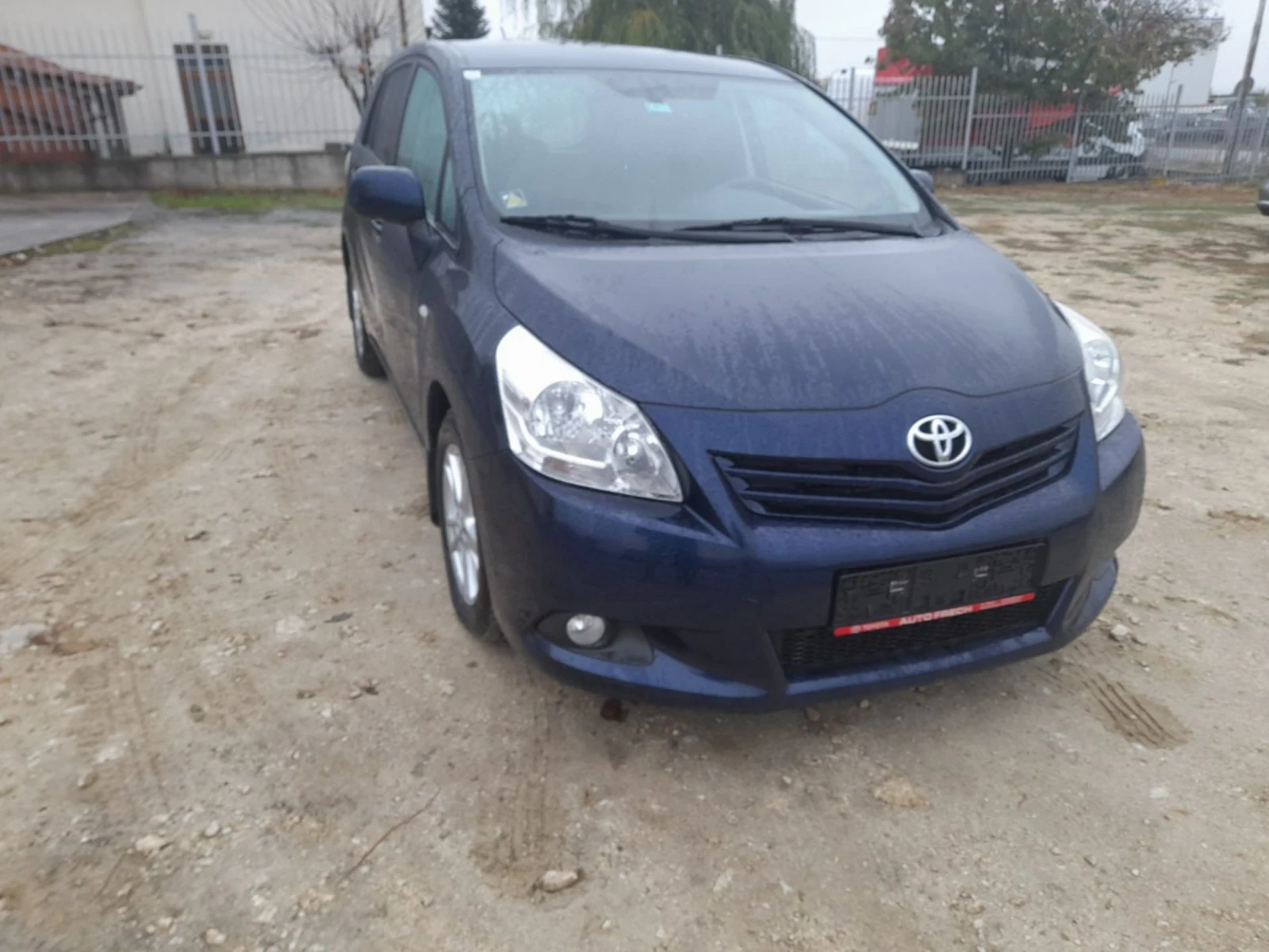 Toyota Corolla verso 2.0 D4D 126к.с. - изображение 3