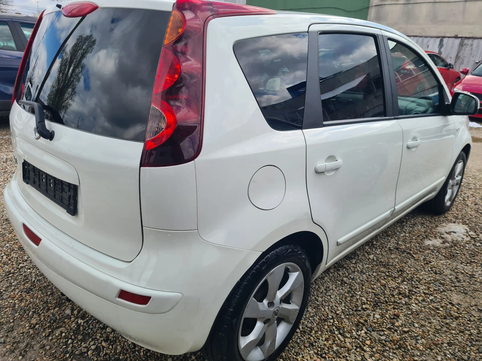 Nissan Note 1.6 NAVI FACELIFT - изображение 6