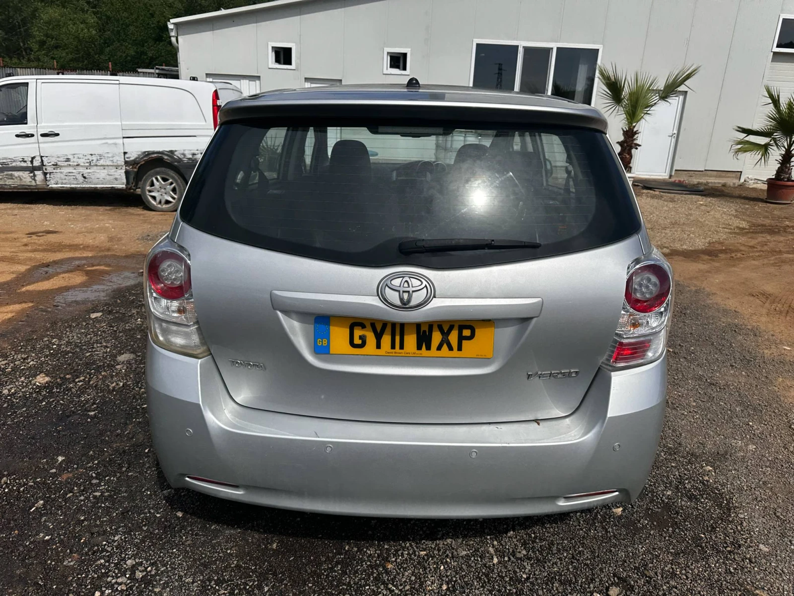 Toyota Verso 2.2 дизел, 150 к.с. - изображение 3