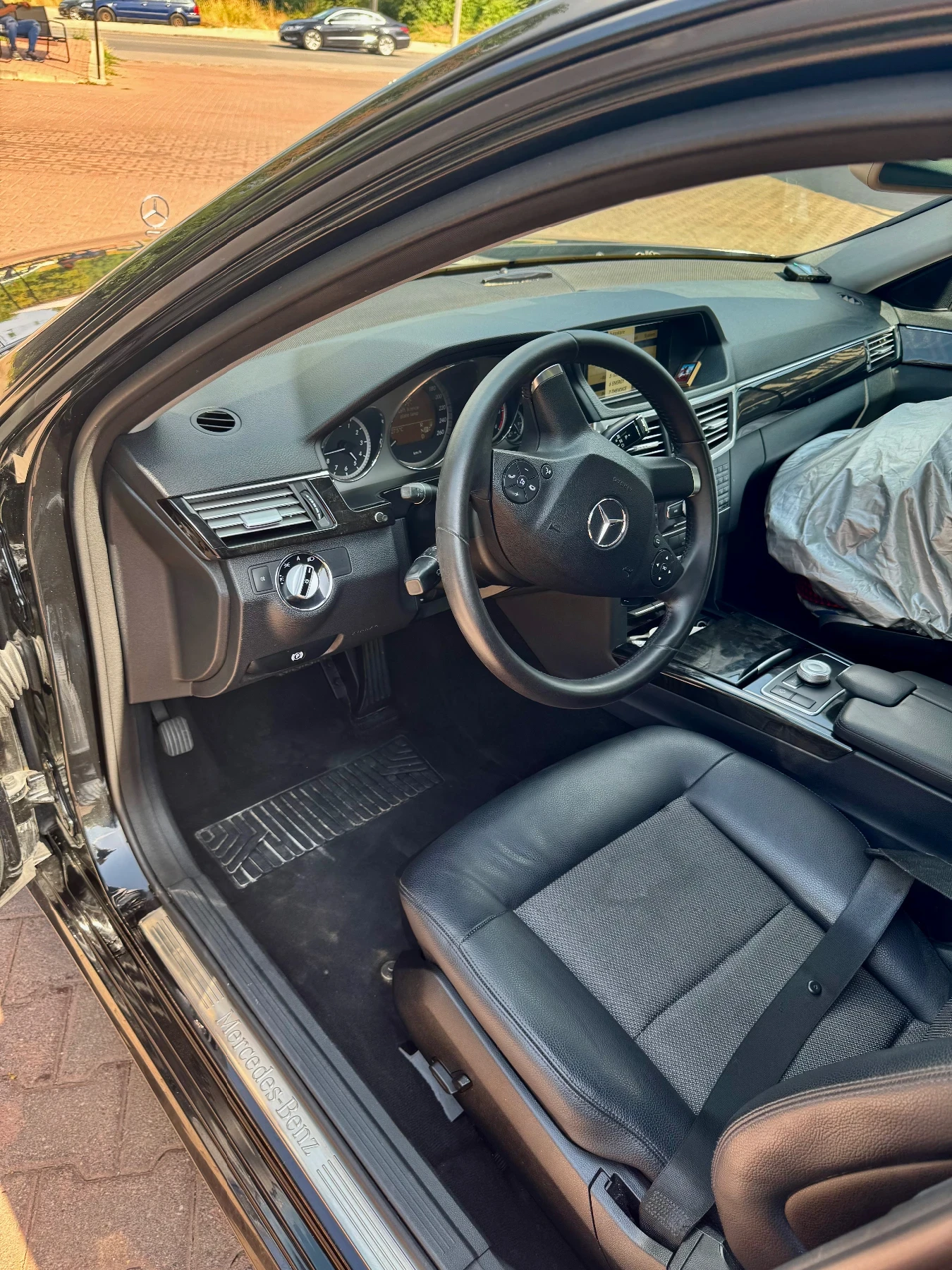 Mercedes-Benz E 350 Mercedes-Benz E350 CDI Black Edition Avantgarde - изображение 10