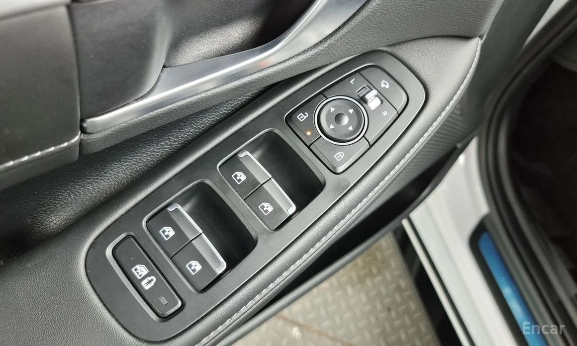 Hyundai Sonata 2.0 LPG Business 1 * НАЙ-ДОБРА ЦЕНА В БЪЛГАРИЯ*  - изображение 10