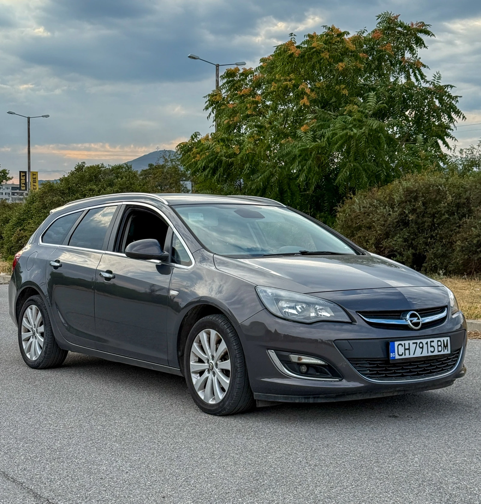 Opel Astra 1.4Т ГАЗ - изображение 3