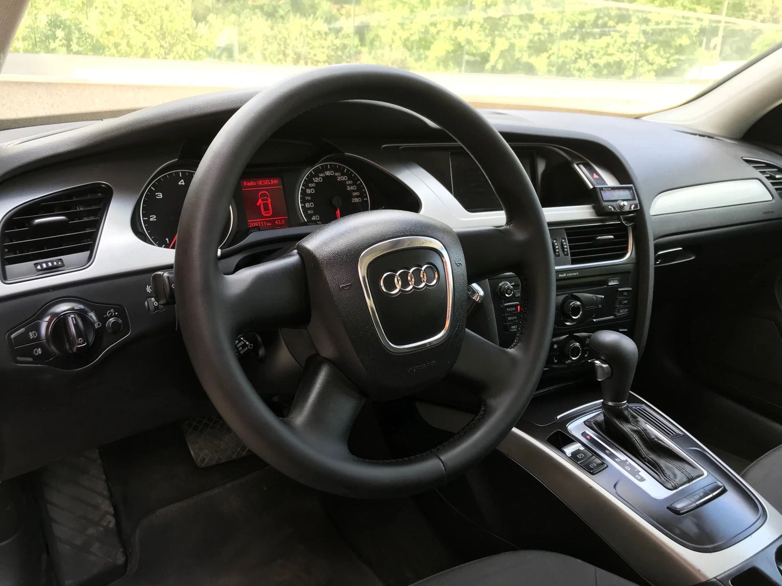 Audi A4 2, 0tdi.140k. - изображение 10