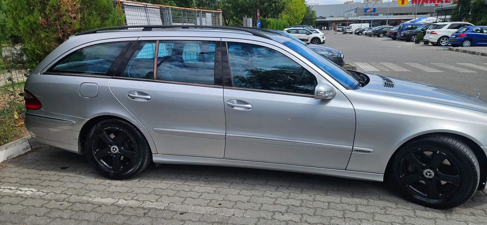 Mercedes-Benz E 320  - изображение 4
