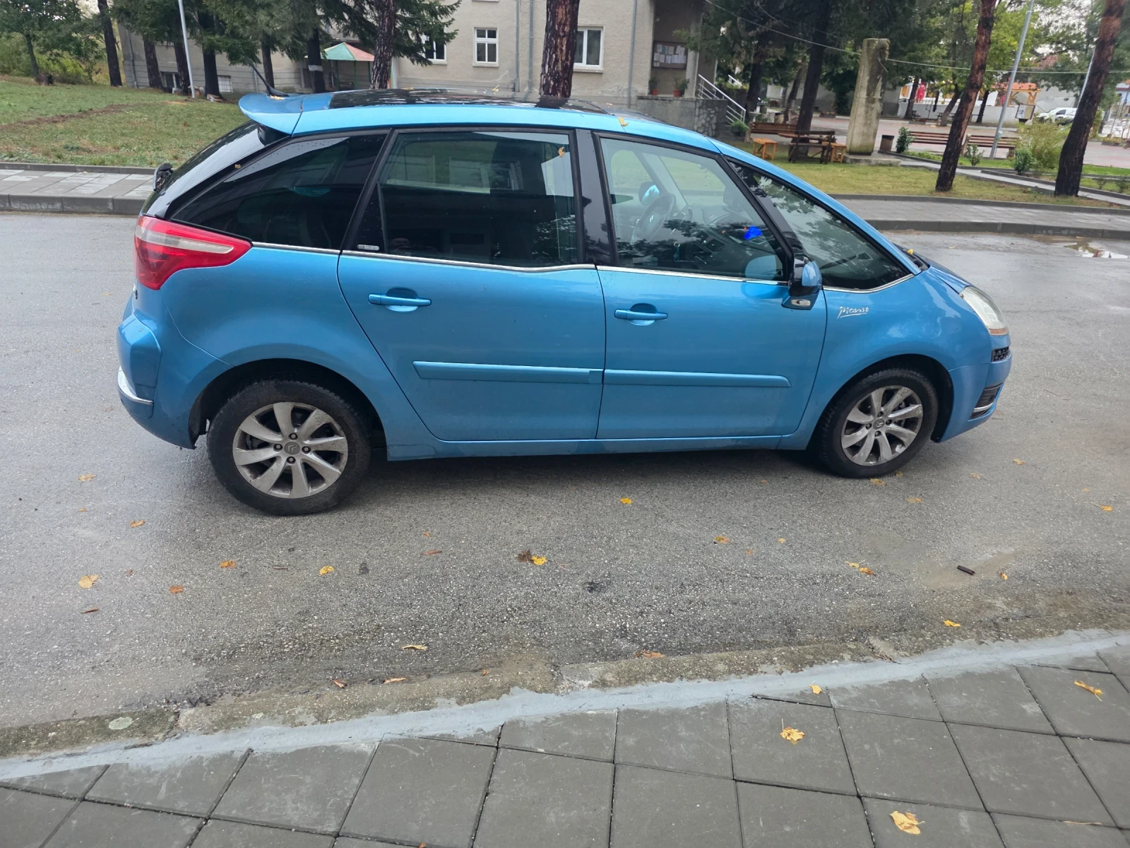 Citroen C4 Picasso  - изображение 4