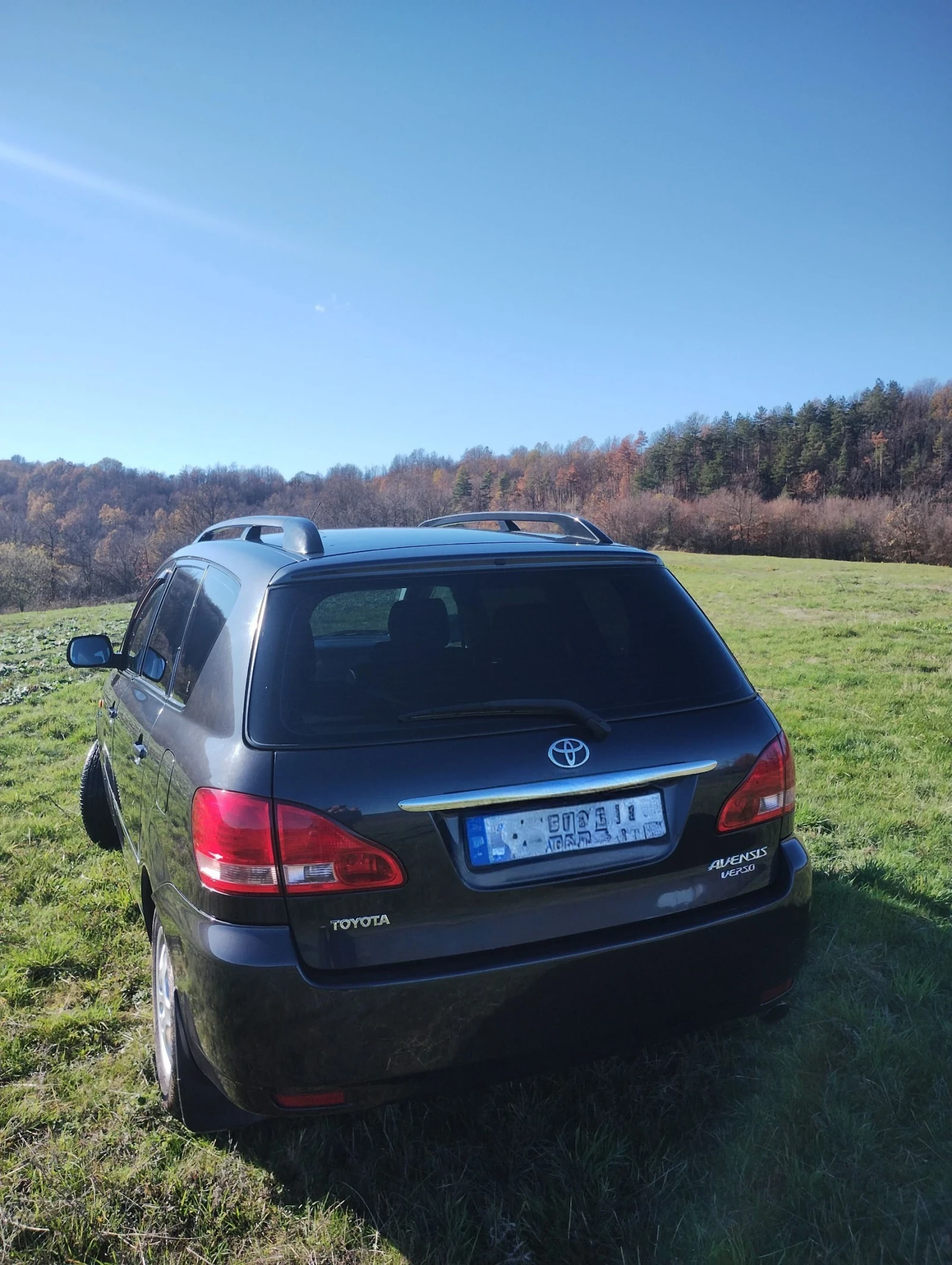 Toyota Avensis verso  - изображение 7